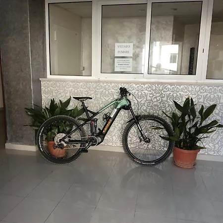 Aquila Отель 3*