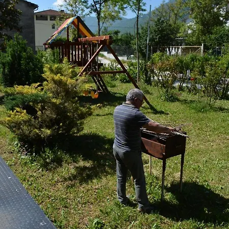 Aquila Отель Scoppito