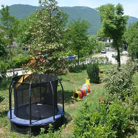 Aquila 3*