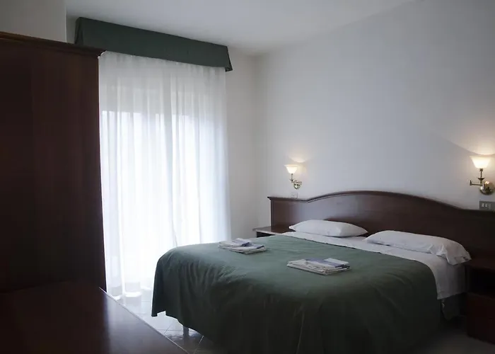 Ξενοδοχείο Aquila 3*